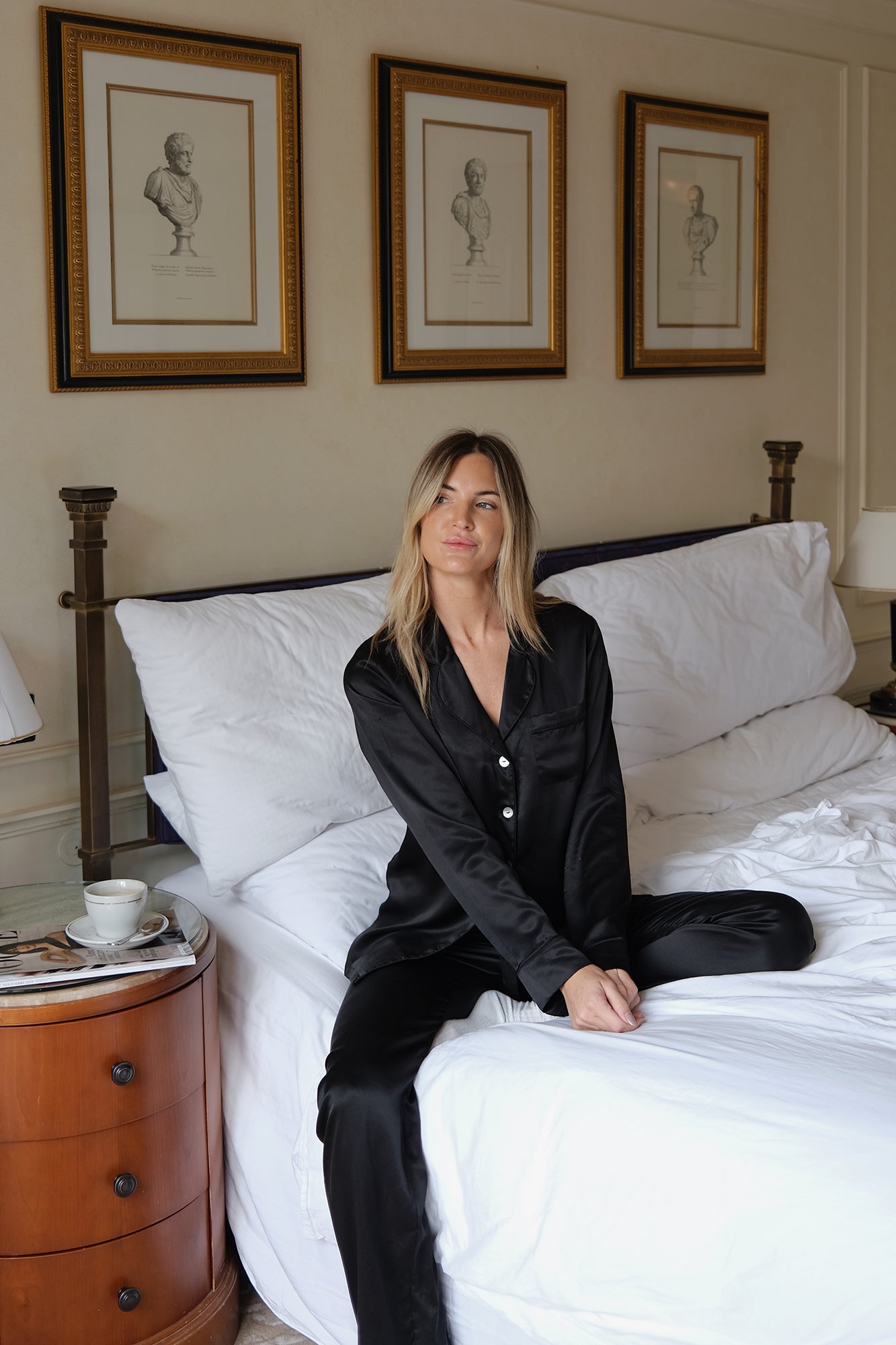 The Fine Finishes Pyjama Set By GINIA In Black