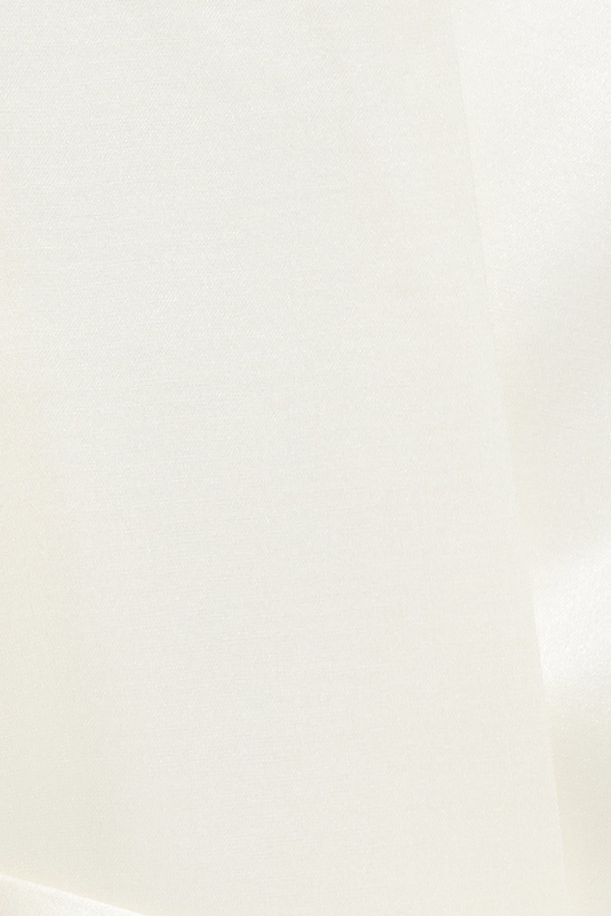 The Mrs Long Robe By GINIA In Creme