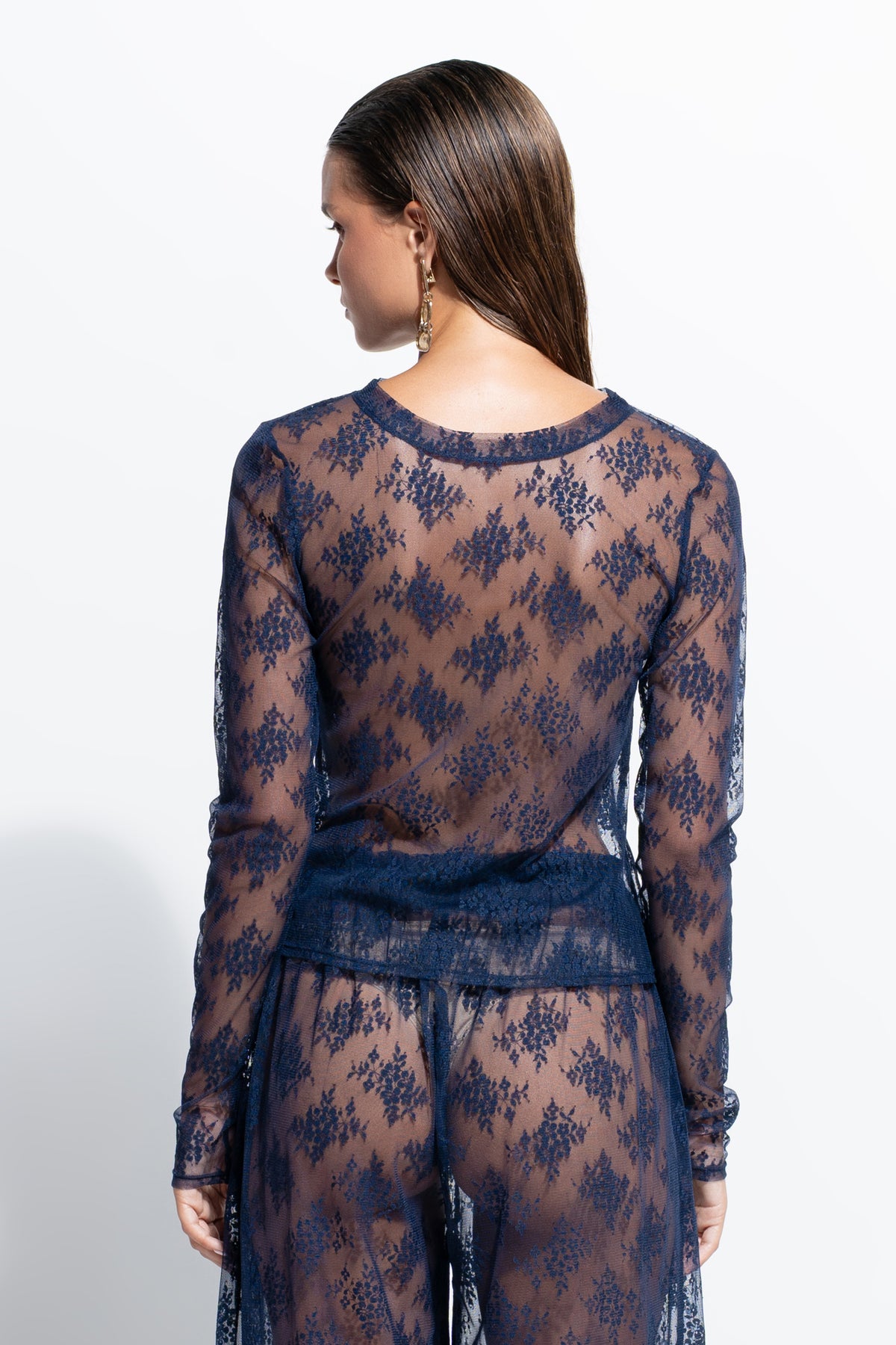 The Riley L/S Crew by Ginia in Midnight