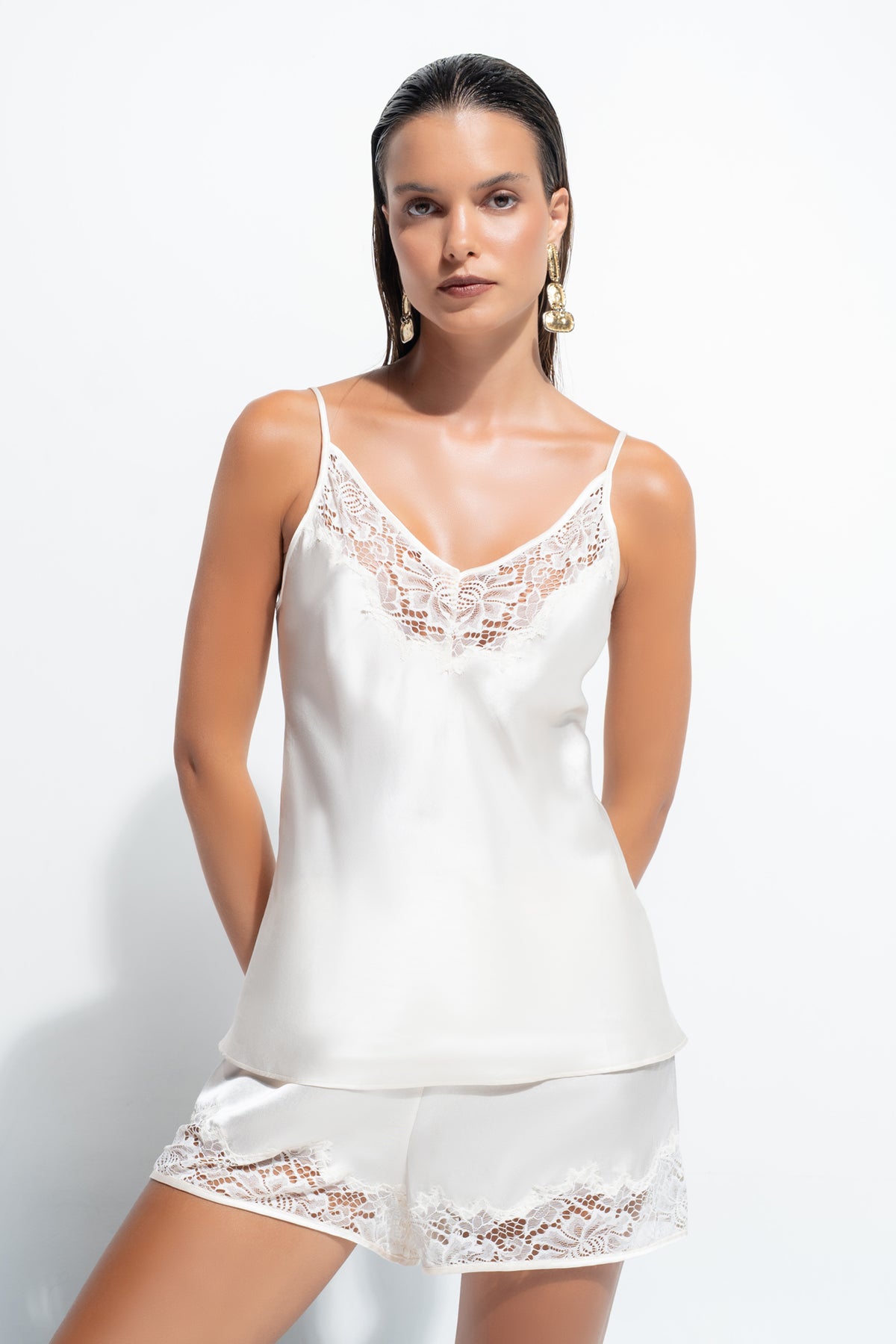 The Jezebel lace cami by Ginia in bone