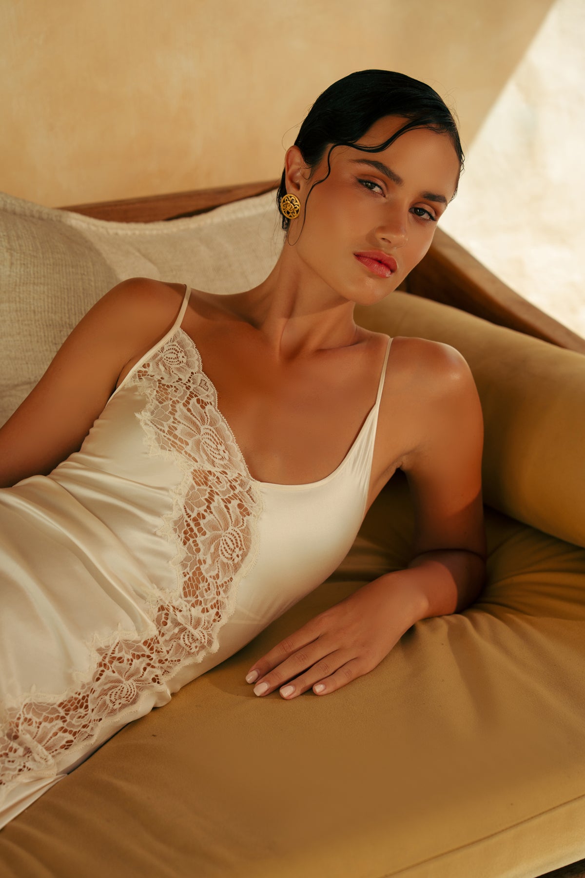 The Jezebel lace chemise by Ginia in bone